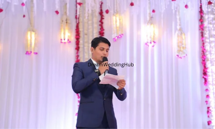 Anchor ShraddhaRajesh